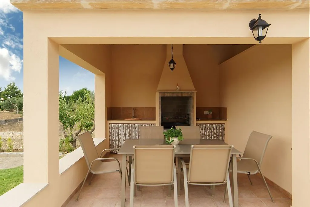 Carrusillo Villa Lloseta Tatil Evi